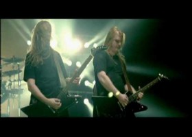 Fill in the gaps con la canción Runes To My Memory de Amon Amarth | Recurso educativo 124072